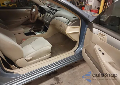 2004 Toyota Camry Solara Se z USA, uszkodzony, nr VIN 4T1CE38P14U874241